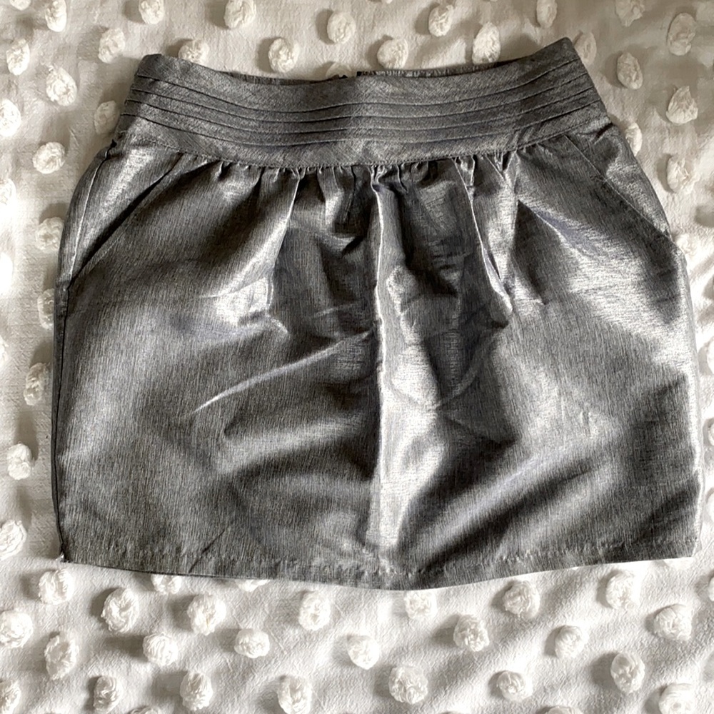 Mini skirt with pockets